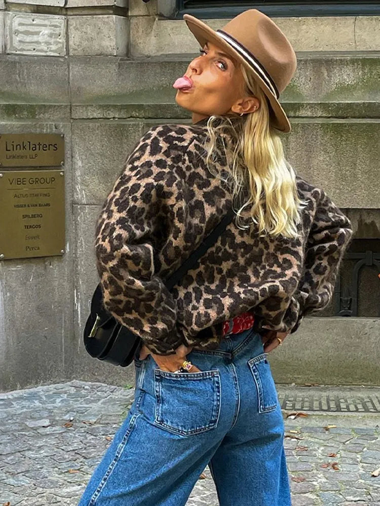 Plushify | Leopardstrikcardigan med Komfort